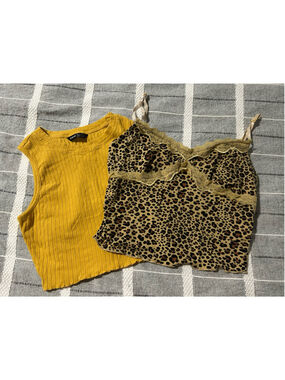 Set of 2 Women's SHEIN Mustard/Leopard Print Tank Top Size XS